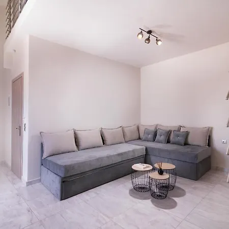 Xenia Apartman