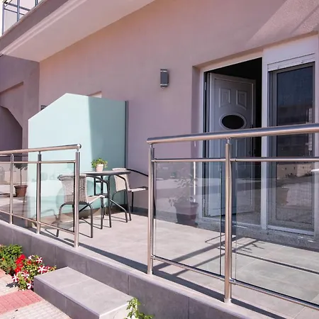 Xenia Apartman
