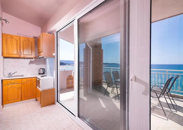 Xenia Λιμενάρια