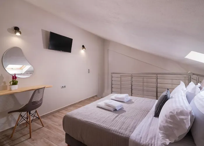 Xenia Λιμενάρια